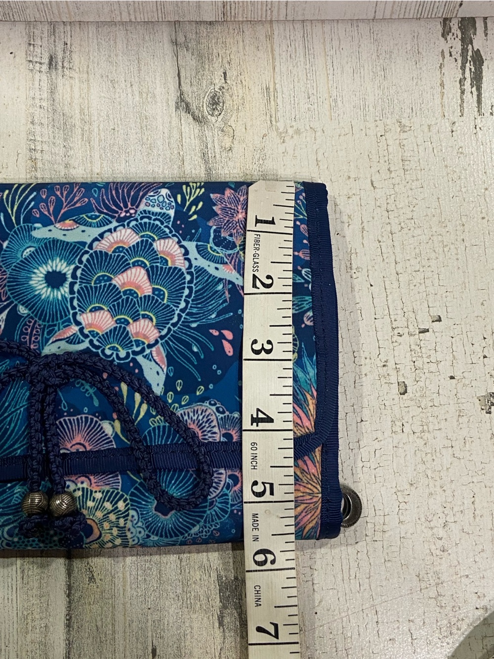 Sakroots Artist Circle Seascape Turtle Travel Jewelry Organizer - Picture 12 of 12